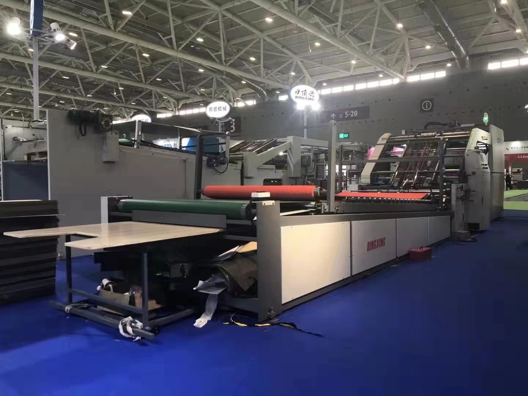 120-600gsm টপ শীট অটো ফ্লুট ল্যামিনেটর 3প্লাই ঢেউতোলা লেমিনেটিং মেশিন